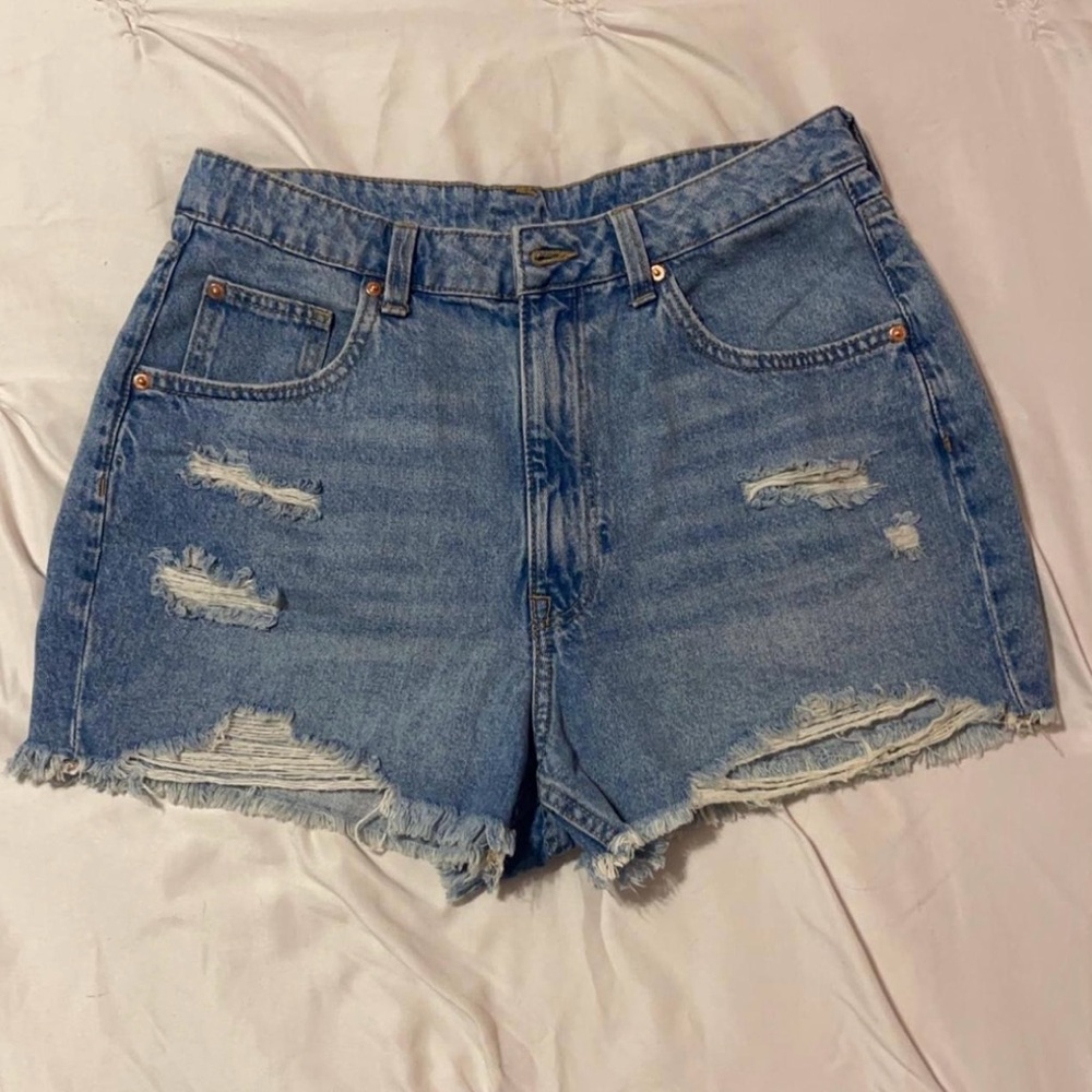 h&m mom fit denim shorts